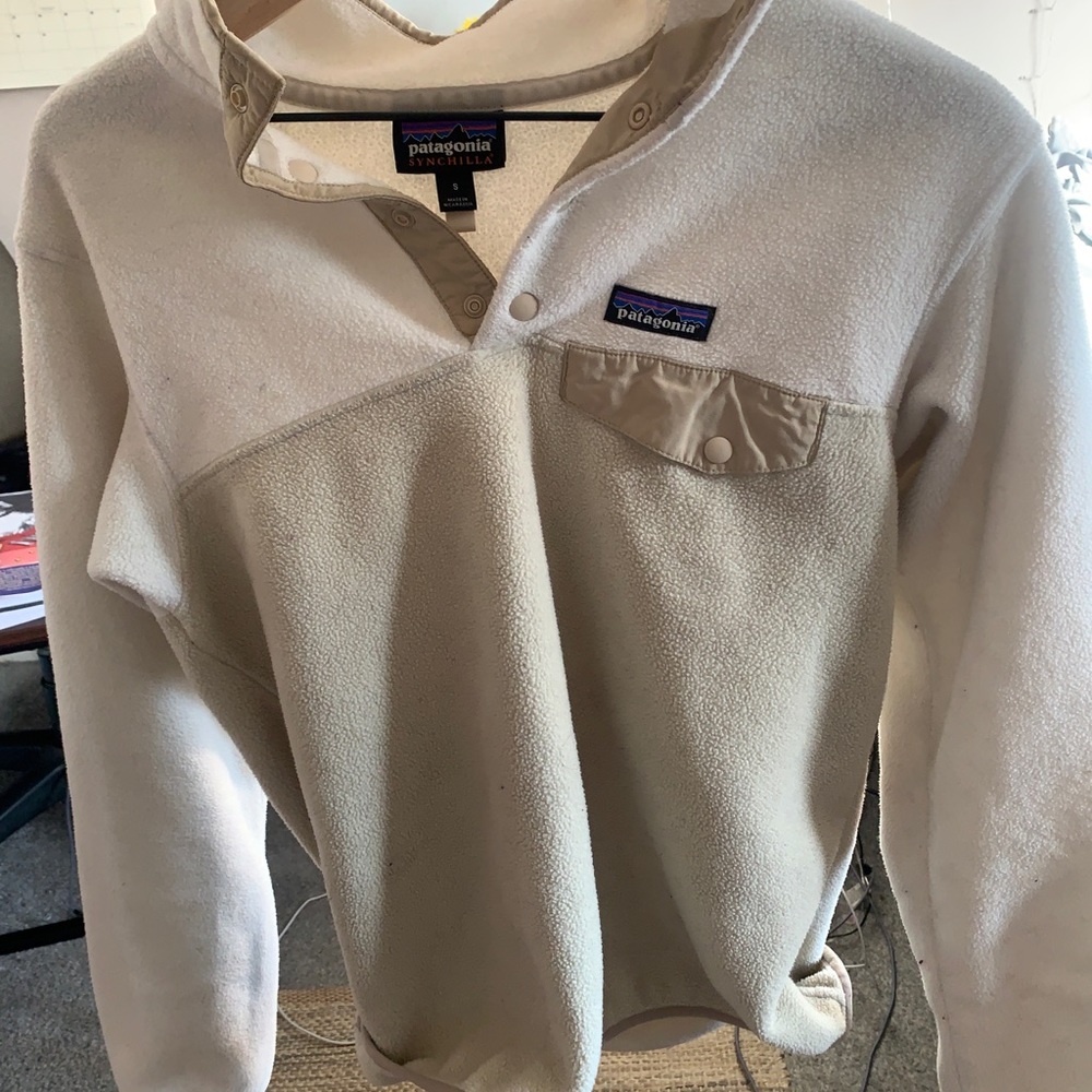 Patagonia pullover sweater